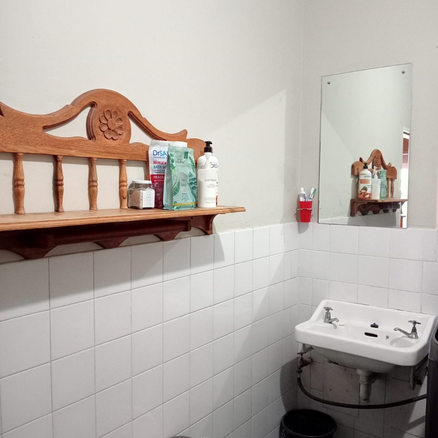 To Let 4 Bedroom Property for Rent in Top Town Eastern Cape